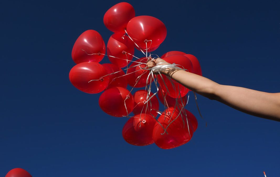 U of M Student Launches Study to Eliminate Balloon Litter